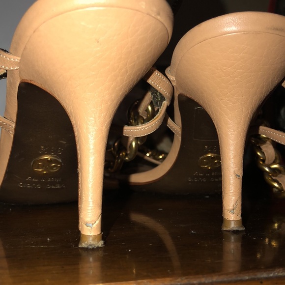 AUTH DOLCE & GABBANA Pebbled Leather Gold Chain Couture Heels - Picture 10 of 12